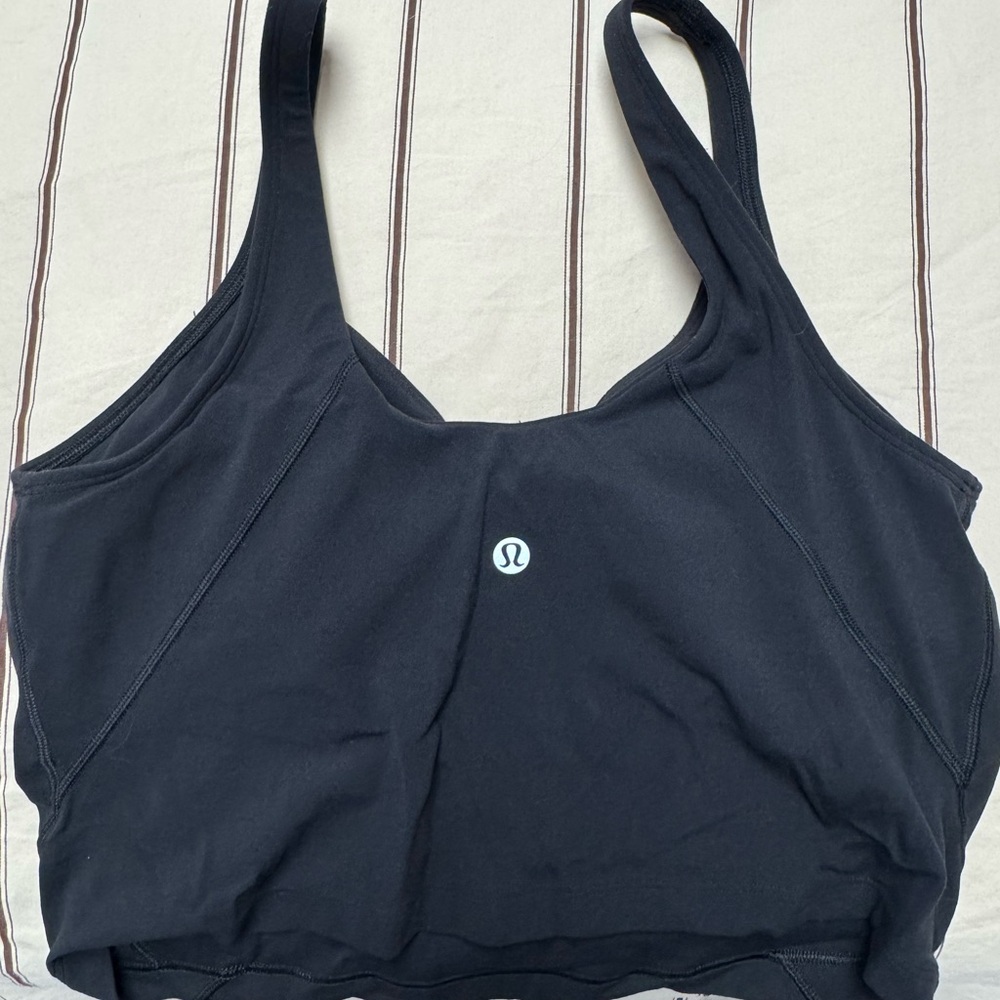 Lululemon black crop tank top with built-in bra